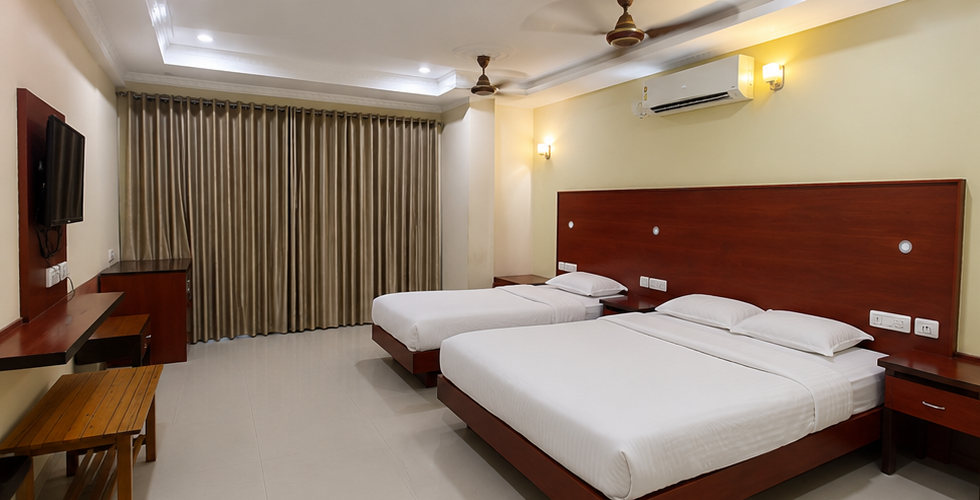 Triple bed room